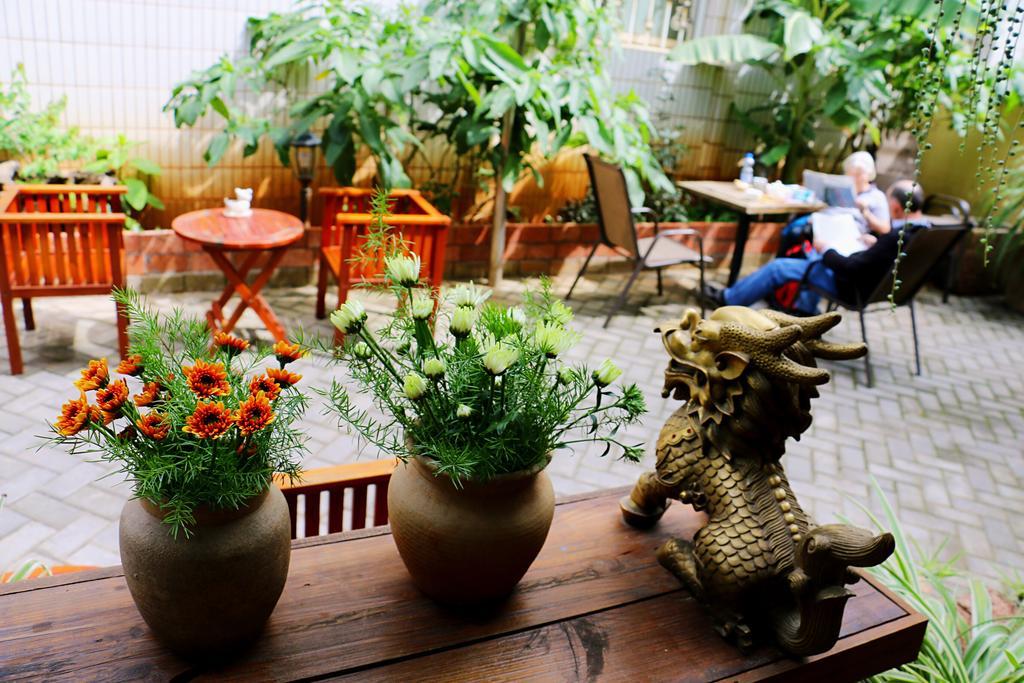The Hump-Mulan Guest House Kunming Eksteriør billede